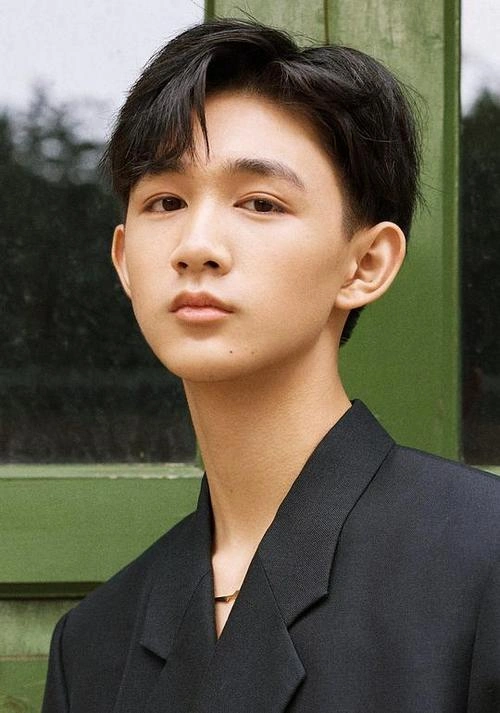 看不见影子的少年 荣梓杉 国产剧 官方剧照
