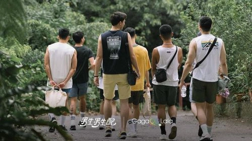 男生男生配 台湾剧 海报