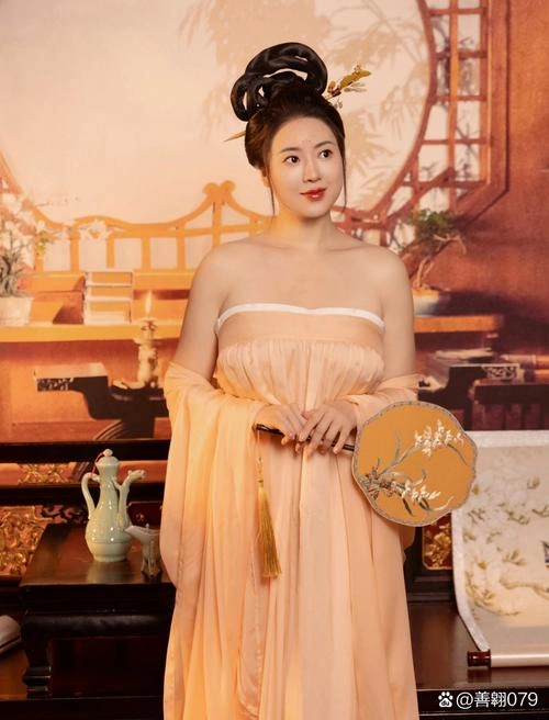 龙虎劫之激战归来 蒋娉婷 动作片 官方剧照