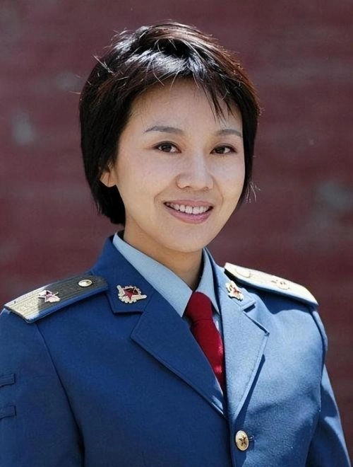 青春集结号 闫妮 国产剧 官方剧照