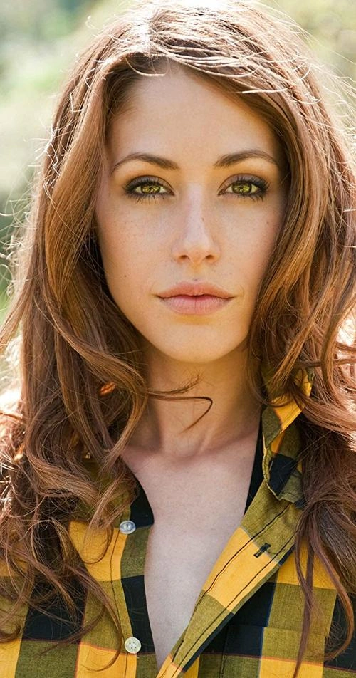 女人凶猛 Amanda Crew 惊悚片 官方剧照