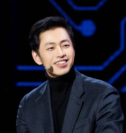 自然学院林第二季 综艺 王昱珩