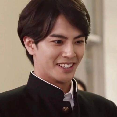 中尾畅树 主演 黑律师的痴情 世界上最沉重的纯爱 日本剧