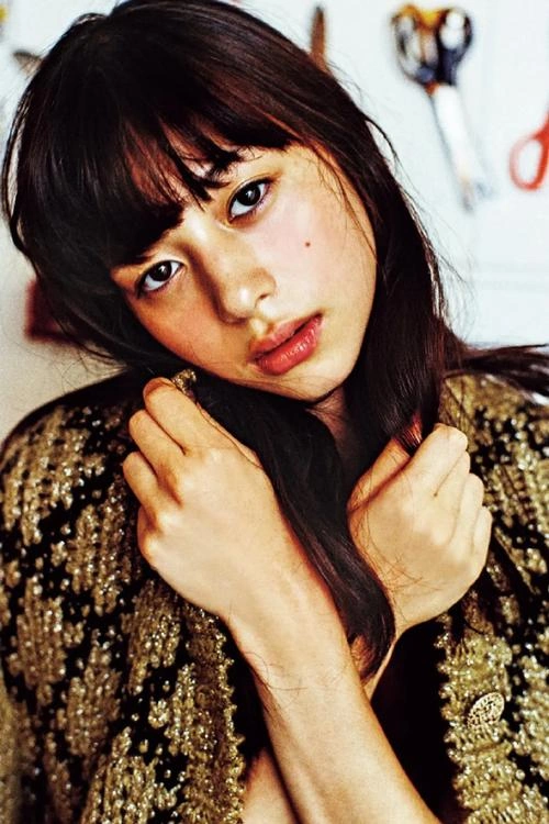 水上飞行 中条彩未 爱情片 官方剧照
